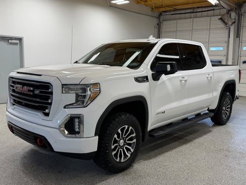 Used 2019 GMC Sierra 1500 AT4 w/ AT4 Premium Package AWD/4WD image 8