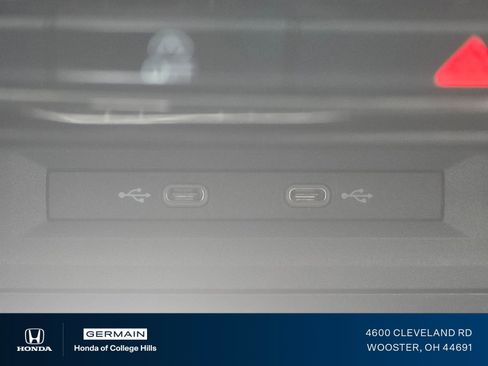 Used 2021 Volkswagen Atlas SEL R-Line image 12