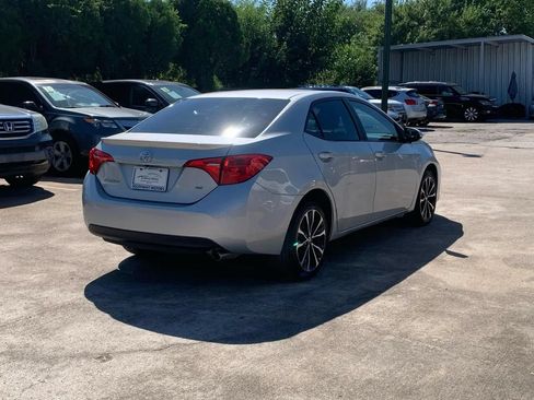 Used 2019 Toyota Corolla SE FWD image 7