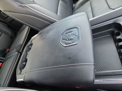 Used 2023 RAM 1500 Laramie AWD/4WD image 20