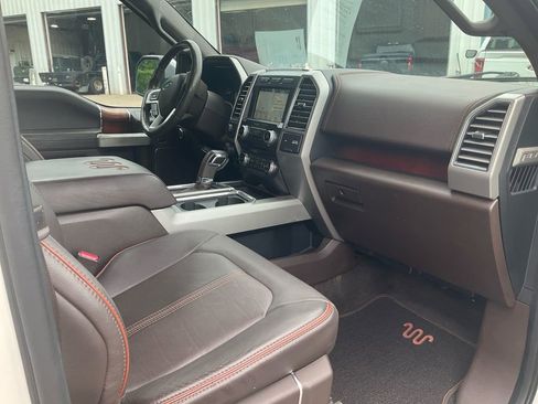 Used 2017 Ford F150 King Ranch w/ Equipment Group 601A Luxury AWD/4WD image 11