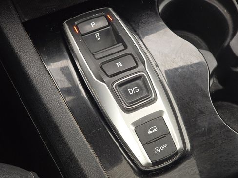 Certified 2020 Honda Pilot Touring image 35