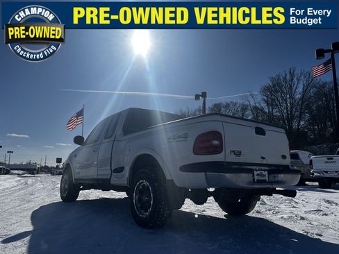 Used 1999 Ford F150 XLT image 10