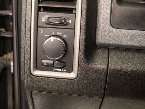 Used 2020 RAM 1500 Tradesman w/ Popular Equipment Group AWD/4WD image 18