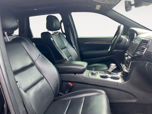 Used 2021 Jeep Grand Cherokee Limited AWD/4WD image 15