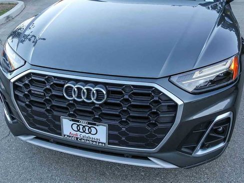 Used 2022 Audi Q5 2.0T Premium w/ Convenience Package image 8