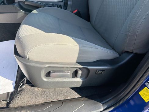 Used 2022 Toyota Tacoma SR5 image 18