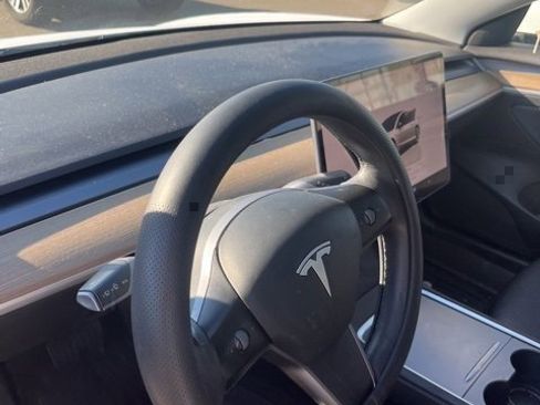 Used 2022 Tesla Model 3 Long Range image 14