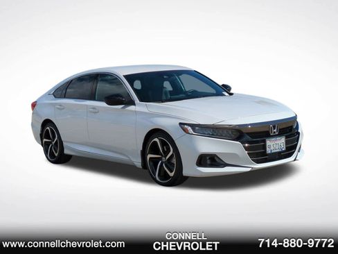Used 2022 Honda Accord Sport image 3