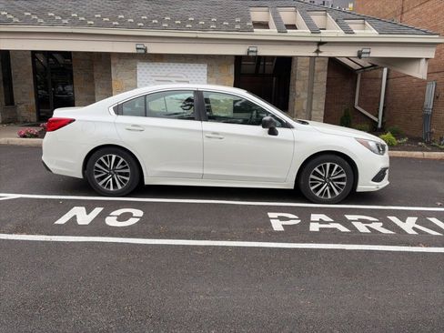 Used 2019 Subaru Legacy 2.5i w/ Alloy Wheel Package AWD/4WD image 4