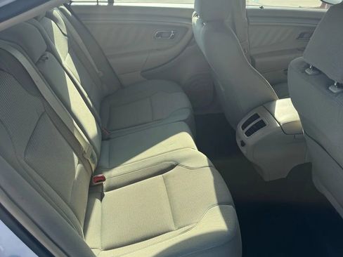 Used 2016 Ford Taurus SEL image 15