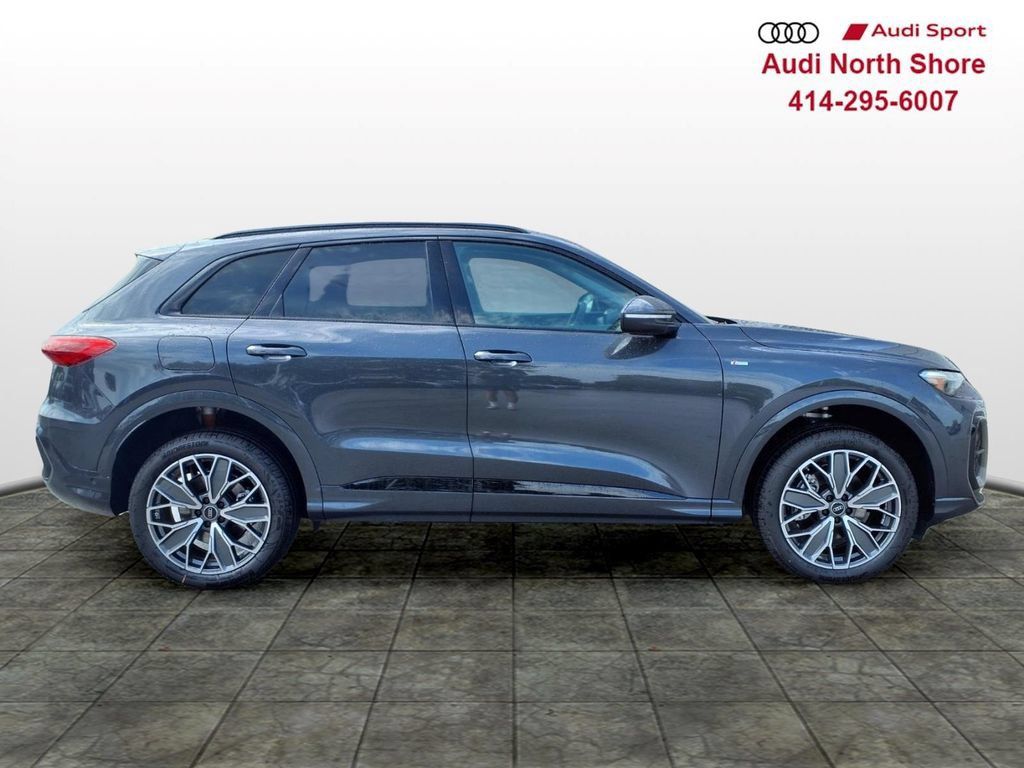 New 2026 Audi Q5 Premium Plus AWD/4WD image 3