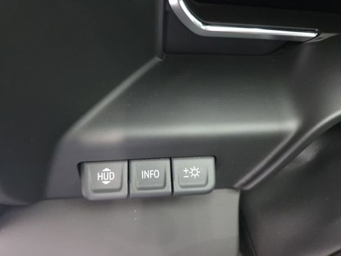 Used 2025 GMC Sierra 1500 AT4 w/ AT4 Premium Package AWD/4WD image 41