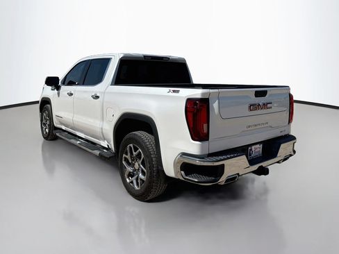 Used 2023 GMC Sierra 1500 SLT AWD/4WD image 5