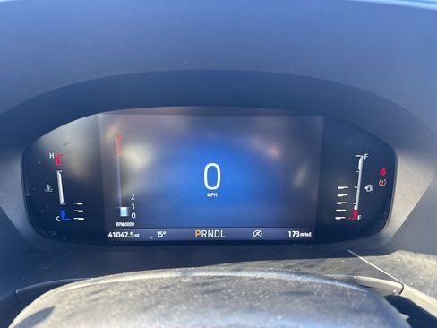 Used 2024 Ford Escape ST-Line image 19