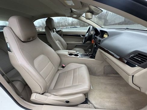 Used 2011 Mercedes-Benz E 350 Cabriolet image 11