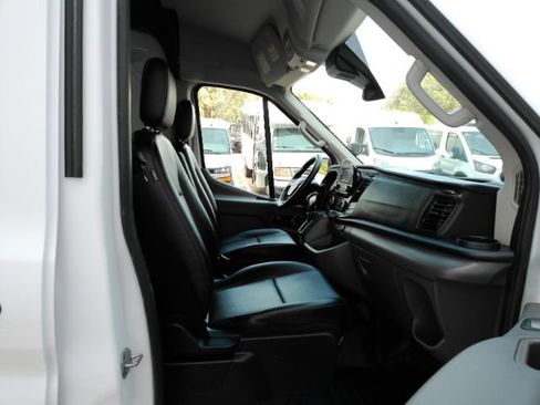 Used 2024 Ford Transit 250 148 Medium Roof Extended AWD image 20