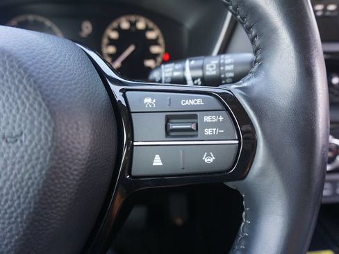 Used 2024 Honda CR-V EX-L image 9