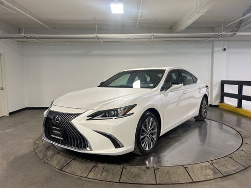 Used 2020 Lexus ES 350 w/ Premium Package image 4