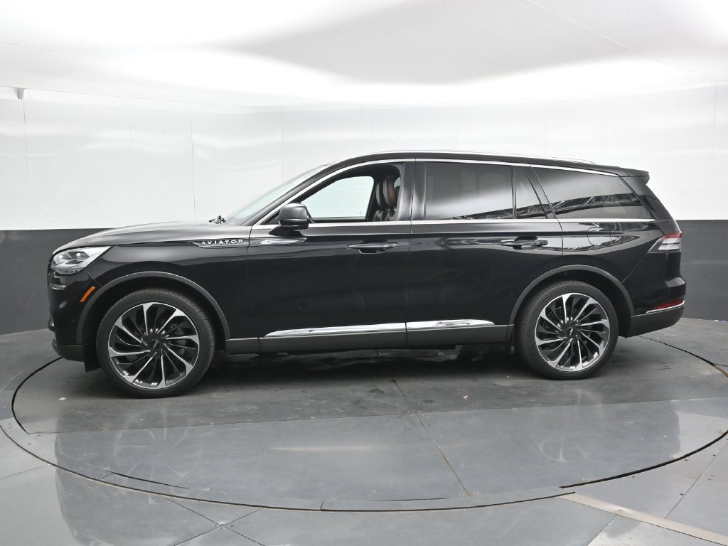 Used 2022 Lincoln Aviator Reserve w/ Equipment Group 201A AWD/4WD image 10