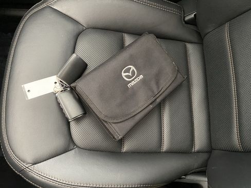 Certified 2022 MAZDA CX-5 AWD 2.5 S w/ Premium Package image 9