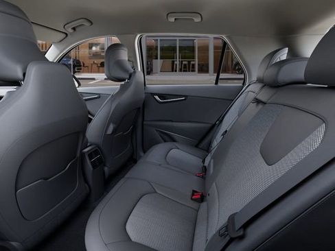 New 2026 Kia Niro Wind image 18