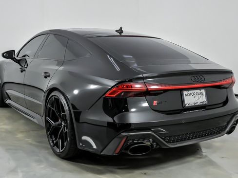 Used 2021 Audi RS 7 Sportback w/ Carbon Optic Package AWD/4WD image 9
