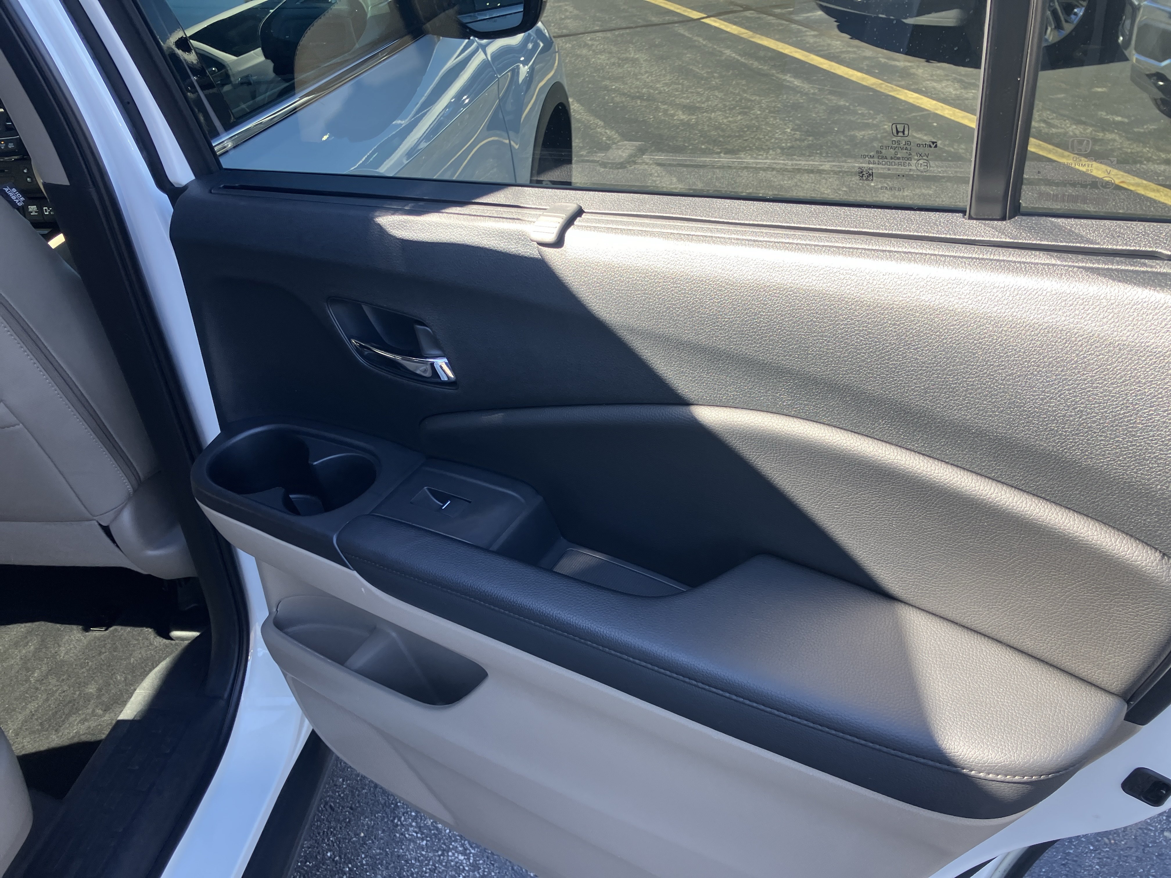 Used 2021 Honda Pilot Elite image 11