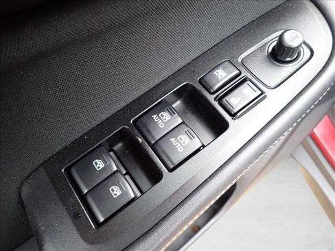 Used 2016 Subaru Outback 2.5i Premium image 14