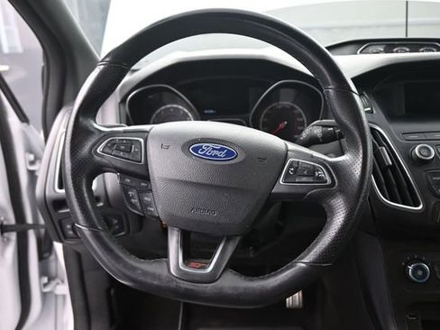 Used 2018 Ford Focus ST image 81