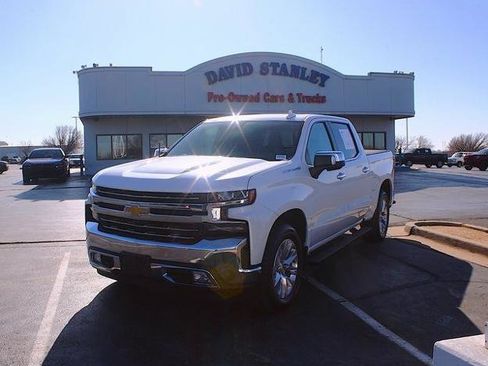 Used 2022 Chevrolet Silverado 1500 LTZ image 2