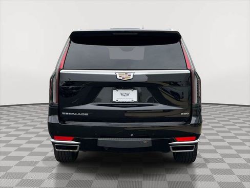 Used 2024 Cadillac Escalade ESV Premium Luxury AWD/4WD image 6
