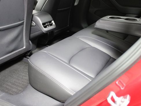 Used 2023 Tesla Model 3 Performance image 25