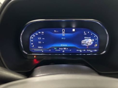 Used 2022 Chevrolet Tahoe RST w/ Luxury Package image 17