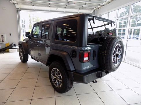 New 2026 Jeep Wrangler Unlimited Sport AWD/4WD image 5