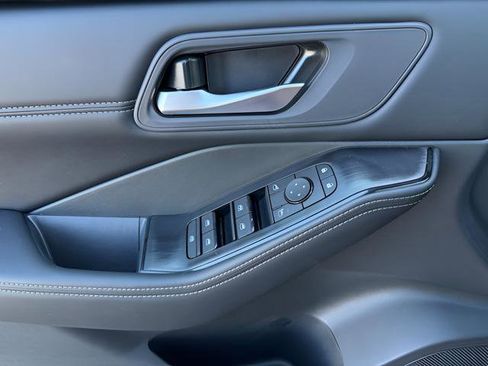 New 2026 Nissan Rogue Dark Armor AWD/4WD image 10