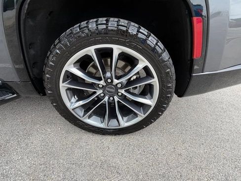 Used 2022 Jeep Wagoneer Series II w/ Premium Group I image 9