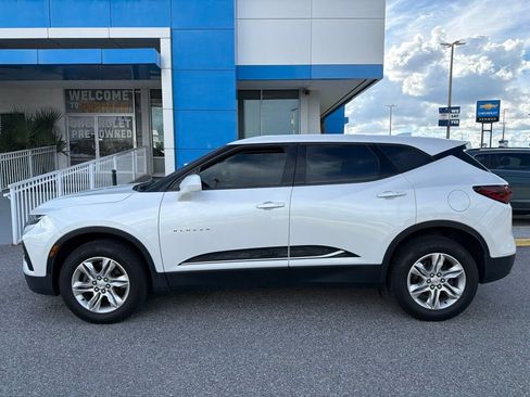 Used 2020 Chevrolet Blazer LT w/ LPO, Sport Package FWD image 2