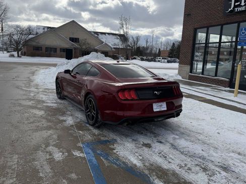 Used 2018 Ford Mustang Premium w/ Equipment Group 201A image 8