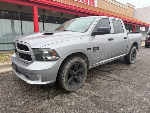 Used 2019 RAM 1500 Express w/ Wheel & Sound Group image 2