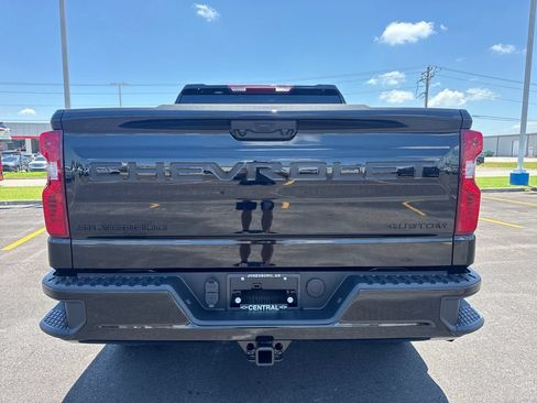 New 2026 Chevrolet Silverado 1500 Custom w/ Turbomax Blackout Package RWD image 5