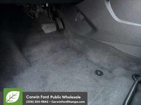 Used 2012 Ford Focus Titanium w/ SEL/Titanium Winter Pkg image 25