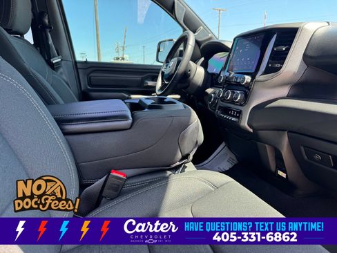 Used 2025 RAM 1500 Warlock AWD/4WD image 29
