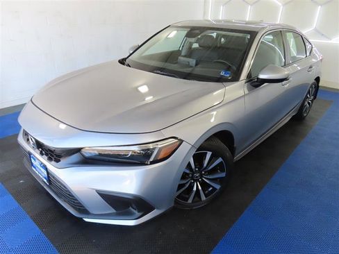 Used 2024 Honda Civic EX-L image 4