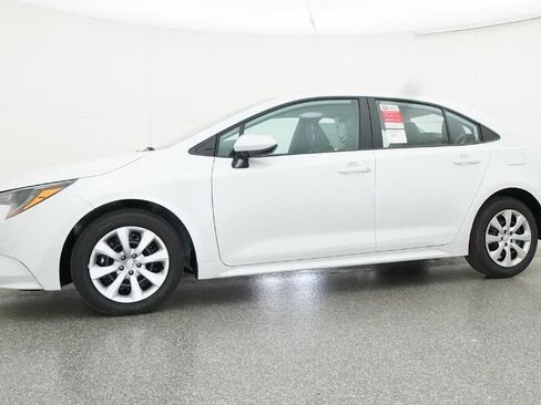 New 2026 Toyota Corolla LE image 18