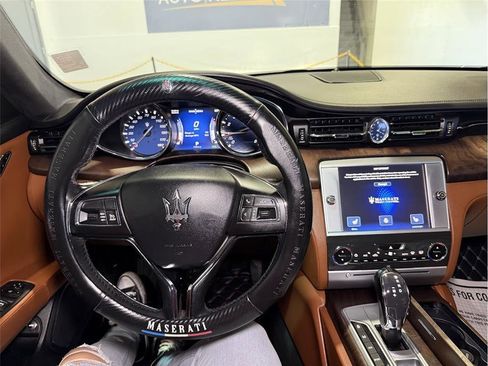 Used 2016 Maserati Quattroporte S image 37