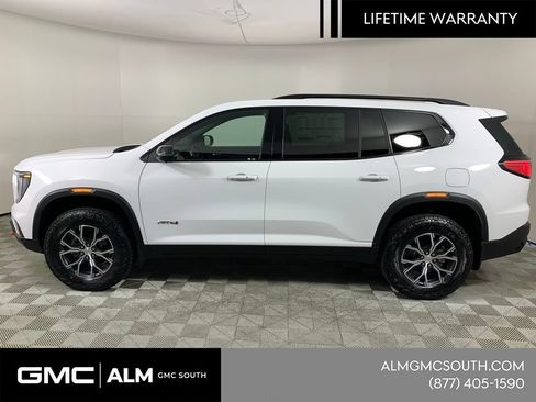 New 2026 GMC Acadia AT4 w/ Luxury Package AWD/4WD image 5
