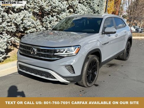 Used 2022 Volkswagen Atlas Cross Sport SE image 3