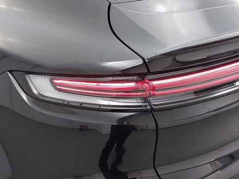 Used 2025 Porsche Cayenne Coupe w/ Premium Package Plus image 36