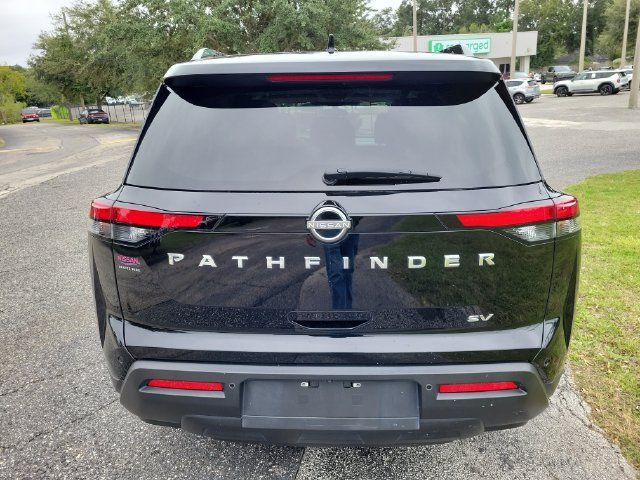 Used 2024 Nissan Pathfinder SV FWD image 8